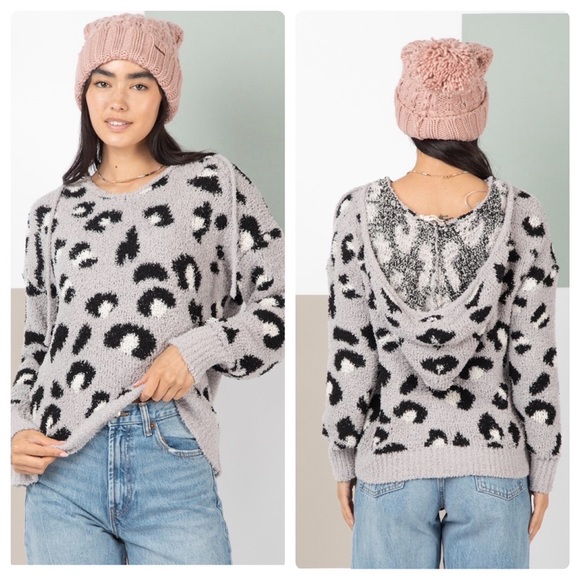A Girl Thing Sweaters - LAST ONE $20 start 🍁Leopard Printed Soft Sweater Top